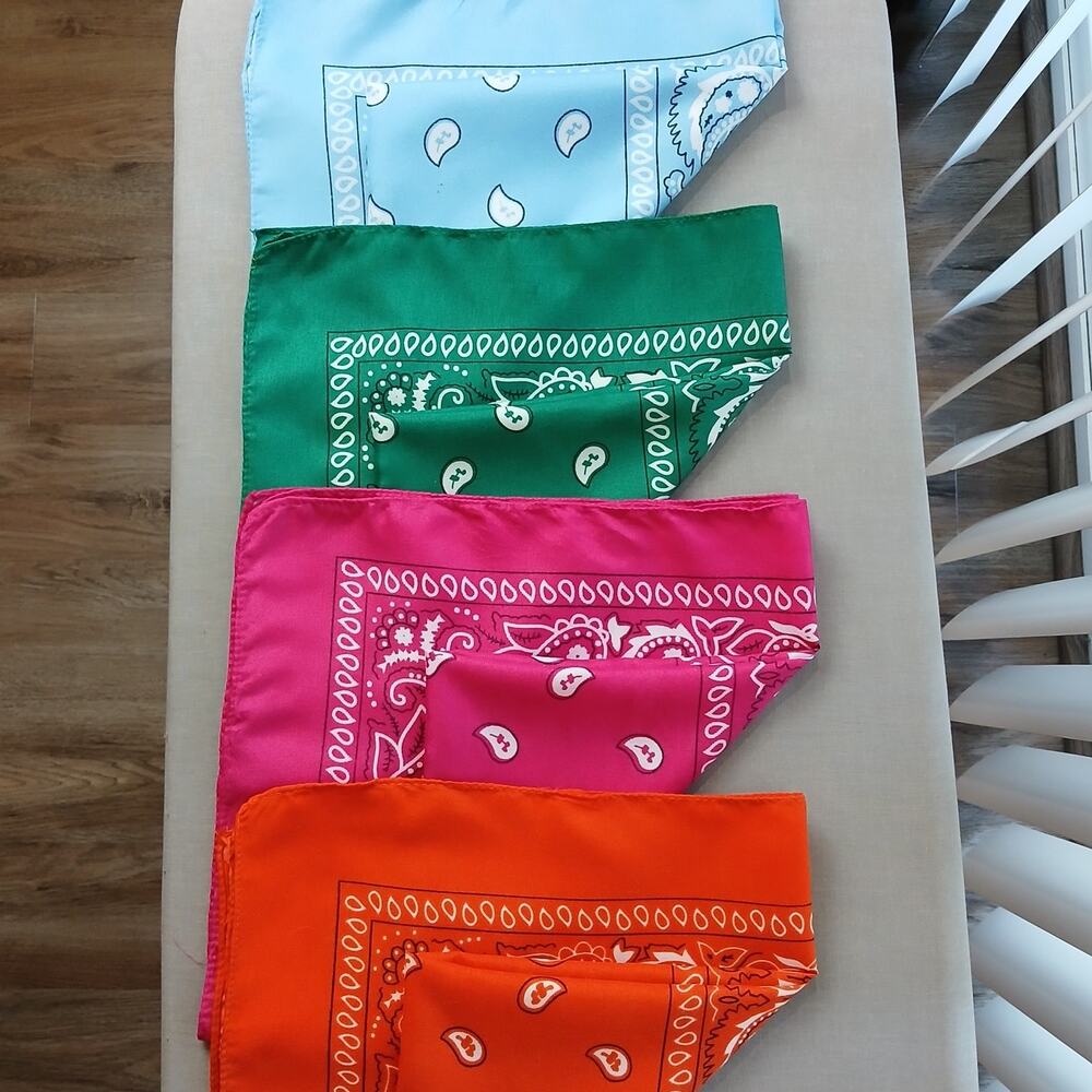 Set of 5 Paisley Printed Bandanas 22" square handkerchiefs scarf gangster hobo
